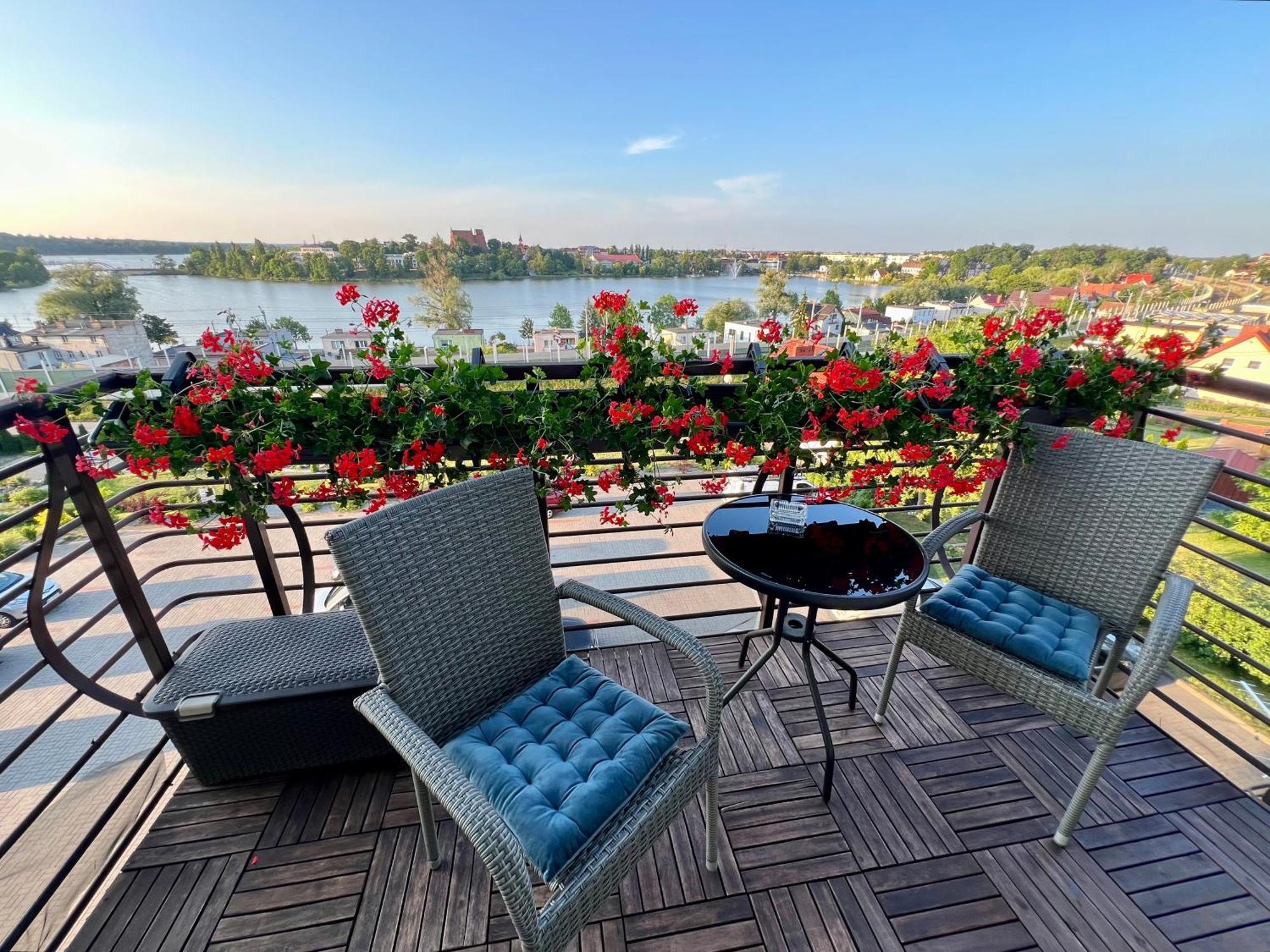 Artystyczna Przestrzen Z Widokiem Na Jeziora Appartement Iława Buitenkant foto